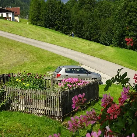 Ferienwohnung Loeffelberger Hallein Exterior photo